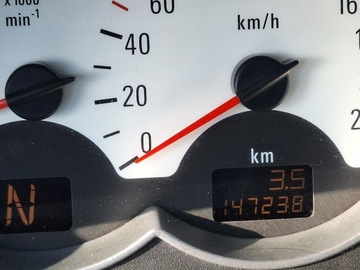 Opel Corsa C 2005 Opel Corsa Automat Klimatronik Webasto na pilota, zdjęcie 15