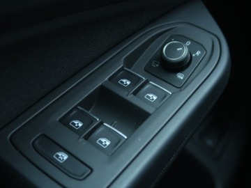 Volkswagen Golf VIII Hatchback Plug-In-Hybrid 1.4 TSI 204KM 2022 VW Golf 1.4 TSI eHybrid, Salon Polska, zdjęcie 18