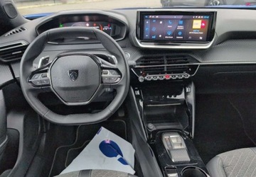 Peugeot 2008 II SUV 1.2 PureTech 130KM 2023 Peugeot 2008 PureTech 130 Allure SS EAT8 SalonPL FVat 2023 1.2 Benzyna, zdjęcie 10