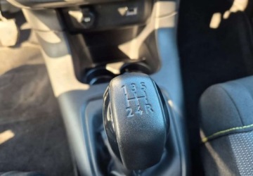 Citroen C3 III Hatchback Facelifting 1.2 PureTech 83KM 2021 Citroen C3 Feel 1.2 benz 83KM // LIFT // 2021, zdjęcie 34