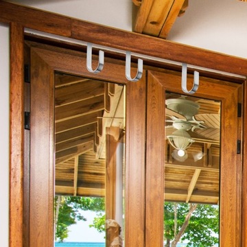 ВЫСОТА ПОДВЕСКА ДЛЯ ОДЕЖДЫ ИЗ ВИНИЛА