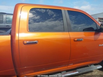 Dodge Ram IV 2010 Dodge RAM 2010 Dodge Ram 1500 2WD Crew Cab 140.5 SLT 5.7 Benzyna 390KM, zdjęcie 12