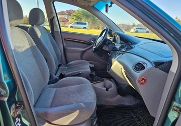 Ford Focus I Sedan 1.6 16V 100KM 1998 Ford Focus Ford Focus 1.6 Ambiente 1.6 Benzyna 100KM, zdjęcie 14