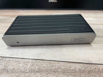 Универсальная док-станция для ноутбуков с USB 3.0.