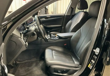 BMW Seria 5 G30-G31 Touring Plug-In 2.0 530e 292KM 2021 BMW Seria 5 Plug-In Skora Automat Head UP Navi Kamera FV23, zdjęcie 6