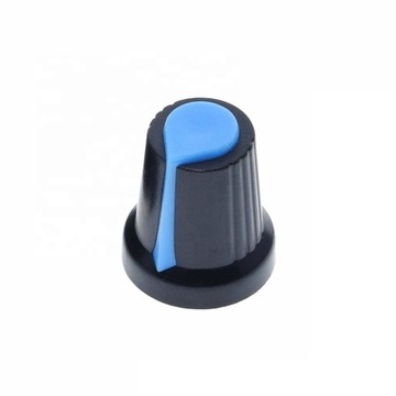 GAŁKA POKRĘTŁO POTENCJOMETRU OŚ 6mm 15x17mm