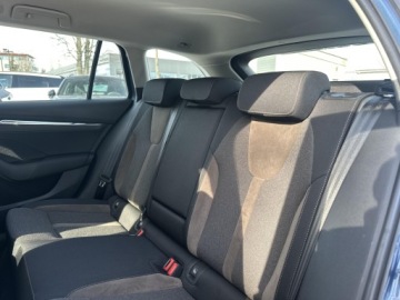 Skoda Octavia IV Kombi 2.0 TDI SCR 200KM 2021 Skoda Octavia Scout DSG 4x4 TDI 150KM FV23%, zdjęcie 33