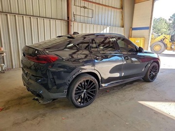 BMW X6 G06 2022 BMW X6 xDrive40i 2022 3.0l 3.0 Benzyna 335KM, zdjęcie 3