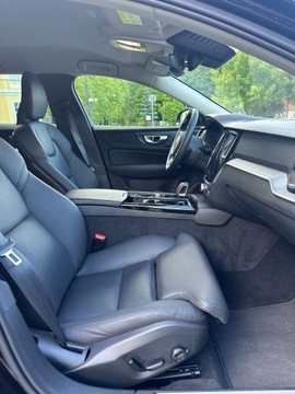 Volvo V60 II  Kombi Plug-in 2.0 T6 Plug-In Hybrid 350KM 2023 VOLVO V60 II T6 Plug-in Hybrid AWD 2023 Harman Kardon FAKTURA 23%, zdjęcie 11