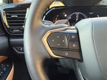 Lexus NX II SUV Facelifting 2.5 350h 200KM 2025 Od ręki - 350h Prestige 2.5 Hybrid AWD 200KM | Head-up!, zdjęcie 4