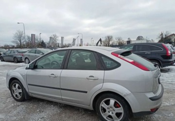 Ford Focus I Sedan 1.8 TDCi 115KM 2005 Ford Focus Ford Focus 1.8 Diesel 115KM, zdjęcie 2