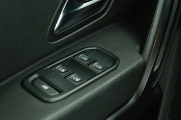 Dacia Duster II SUV  1.3 TCe 130KM 2019 Dacia Duster 1.3 TCe, Salon Polska, Klima, zdjęcie 13