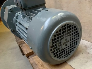 Мотор-редуктор Nord 3 кВт, 126 об/мин, фланцевый