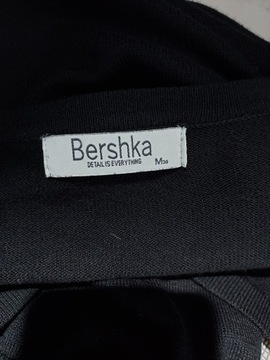 BERSHKA czarny sweter rozpinany M