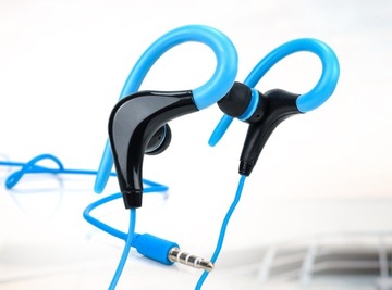 СПОРТИВНЫЕ НАУШНИКИ-ВКЛАДЫШИ С МИКРОФОНОМ НА КАБЕЛЕ ДЛЯ ТЕЛЕФОНА