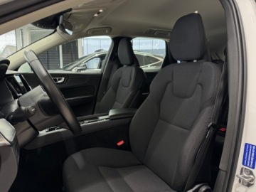 Volvo XC60 II 2020 Volvo XC 60 Momentum PRO / LED / CarPlay/AndroidAu, zdjęcie 8