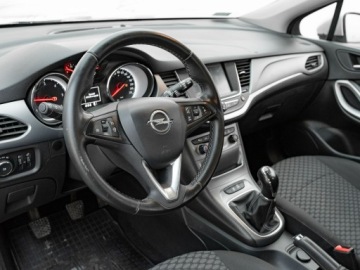 Opel Astra J GTC 1.6 CDTI Ecotec 110KM 2018 Opel Astra WD8771S#1.6 CDTI Enjoy Klima Ekran, zdjęcie 5