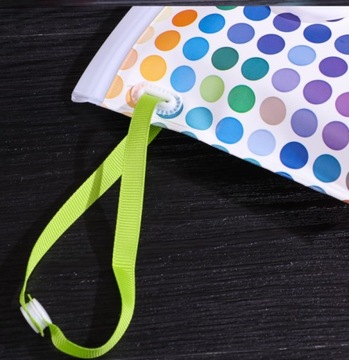 МНОГОРАЗОВЫЙ ФУТЛЯР ДЛЯ ВЛАЖНЫХ САЛФЕТОК