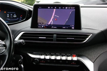 Peugeot 3008 II Crossover 1.5 BlueHDI 130KM 2018 Peugeot 3008 Peugeot 3008 1.5 BlueHDi Allure SampS 1.5 Diesel 130KM, zdjęcie 34