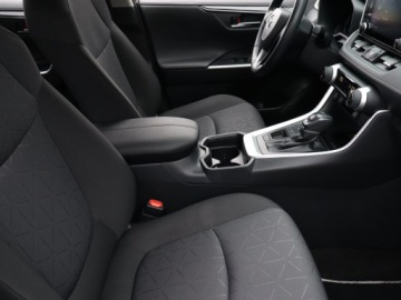 Toyota RAV4 V SUV 2.5 Hybrid Dynamic Force 218KM 2020 Toyota RAV 4 2.5 Hybrid, Salon Polska, zdjęcie 8