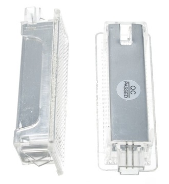 ZESTAW 2 SZTUK LAMPEK LED DO WNĘTRZA DRZWI BMW E60 E70 E71 E84 E87 E90 F10