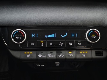 Hyundai Elantra VII Sedan 1.6 MPI 123KM 2021 Hyundai Elantra 1.6 132KM 2WŁ SalonPL Pakiet Zimow, zdjęcie 25