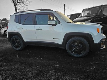 Jeep Renegade SUV 1.4 MultiAir 140KM 2017 Jeep Renegade 1.4 Turbo Benzyna Automat 1 reka, zdjęcie 3