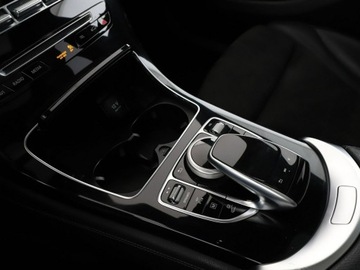 Mercedes GLC C253 2017 Mercedes GLC 350 FV23 350e Automat 4Matic AMG Line, zdjęcie 28