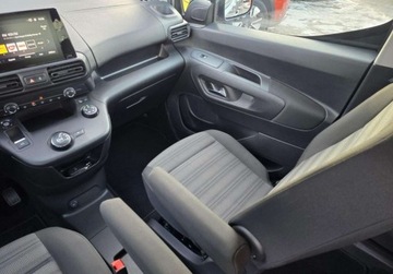 Opel Combo E Kombivan 1.2 Turbo 131KM 2022 Opel Combo 1,2 131KM AUT - Elegance, serwisowany, FV23 1.2 Benzyna 131KM, zdjęcie 14