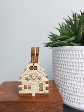 ДОМ С СЕРДЦЕМ С ОТКРЫТИЕМ В ЛЕС в стекле