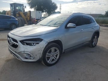 Mercedes GLA II 2021 Mercedes-Benz GLA 2021 MERCEDES-BENZ GLA 250 2.0 Benzyna 221KM, zdjęcie 1