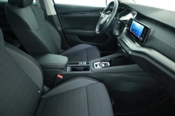 Skoda Octavia III Kombi Facelifting 2.0 TDI 150KM 2020 Skoda Octavia 2.0 TDI, Salon Polska, zdjęcie 6