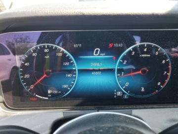 Mercedes Klasa E W213 2021 Mercedes-Benz Klasa E 350, 2021r., 4x4, 2.0L 2.0 Benzyna 255KM, zdjęcie 9