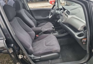 Honda Jazz III 1.4 i-VTEC 100KM 2009 Honda Jazz Honda Jazz 1.4 i-VTEC Elegance 1.3 Benzyna 100KM, zdjęcie 33