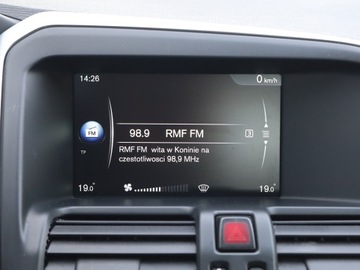 Volvo XC60 I SUV Facelifting 2.0 D3 DRIVE-E 150KM 2015 Volvo XC60 D3, Skóra, Navi, Klima, Klimatronic, zdjęcie 11