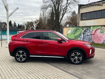 Mitsubishi Eclipse Cross SUV 1.5 T 163KM 2018 Mitsubishi Eclipse Cross 1.5163KMFull WersjaKamery 360 1.5 Benzyna 162KM, zdjęcie 11