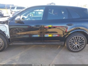 Porsche Cayenne III 2023 Porsche Cayenne 2023r., 4x4, 3.0L 3.0 Benzyna 335KM, zdjęcie 5