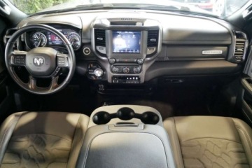  RAM 2500 Powerwagon 2500 Heavy Duty 6400cm3 410KM 6os 3 amort. Wyciagarka, zdjęcie 18