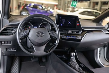 Toyota C-HR I Crossover Facelifting 2.0 Hybrid Dynamic Force 184KM 2023 Toyota C-HR 2.0 Hybrid Style 2.0 Hybryda 184KM, zdjęcie 16