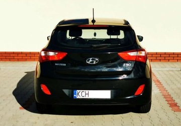 Hyundai i30 II Hatchback 3d 1.4 100KM 2014 Hyundai i30 1.4 Benzyna, NAVI Kamera - Super Stan 1.4 Benzyna 100KM, zdjęcie 4