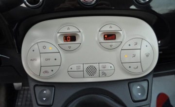 Fiat 500 II Seria 4 1.2 69KM 2015 Fiat 500 LOUNGE Klimatyzacja Elektryczne Szyby 1.2 Benzyna 69KM, zdjęcie 24