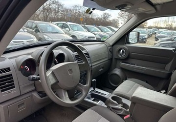 Dodge Nitro 2008 Dodge Nitro Dodge Nitro 3.7 V6 SLT 4WD 3.7 Benzyna 210KM, zdjęcie 16