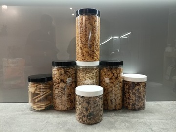 POJEMNIK PLASTIKOWY NA ŻYWNOŚĆ MAKARON SŁOIK 1000ML 10 SZTUK + NAKLEJKI