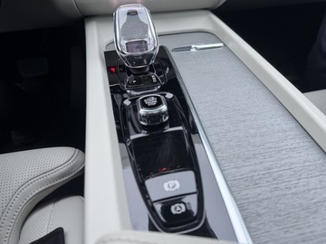 Volvo XC60 II 2024 Volvo XC 60 T8 Plug-In | AWD | Ultra Dark | aut |, zdjęcie 22