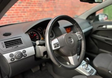 Opel Astra H Hatchback 5d 1.4 TWINPORT ecoFLEX 90KM 2009 Opel Astra Automat Klima alu czujniki Gwarancja w cenie Warszawa VRFR 1.4, zdjęcie 5