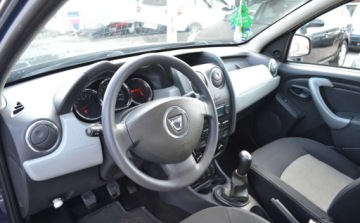 Dacia Duster I SUV Facelifting 1.6 16V 105KM 2014 Dacia Duster 1.6 - bezwypadkowa - Niski przebieg - Oplacona - KLIMATYZACJA, zdjęcie 20