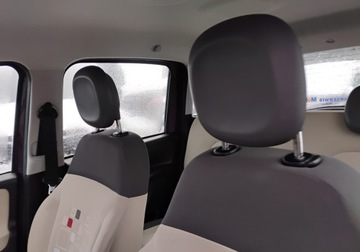 Fiat Panda II Hatchback 5d 1.2 69KM 2012 Fiat Panda I rej 2013r, 1.2 Benzyna. Lekko uszkodzony przod. Jezdzi. 1.2, zdjęcie 8