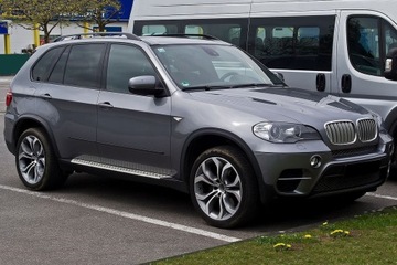 BMW X5 E70 06-13 STUPNĚ BOČNÍ PRAHY VOZIDLOVÉ