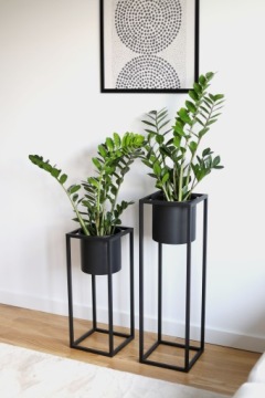 Металлическая подставка для цветов UGO 60см черная лофт HIT