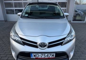 Toyota Verso Minivan Facelifting 1.6 D-4D 112KM 2015 Toyota Verso Navi, Dach panoramiczny, Kamera, 7 osobowy 1.6 Diesel 112KM, zdjęcie 24